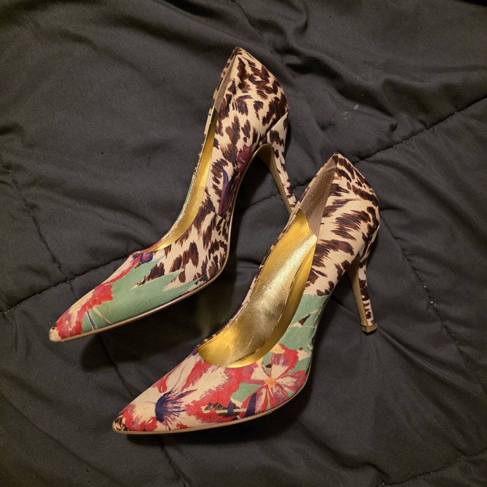 Nine West Animal & Floral Print Pointed Toe Stiletto Heels – Size 7.5
